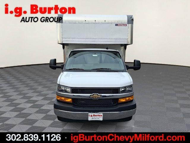 2024 Chevrolet Express Cutaway 4500 Base