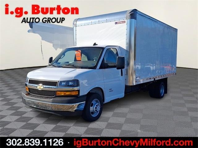 2024 Chevrolet Express Cutaway 4500 Base
