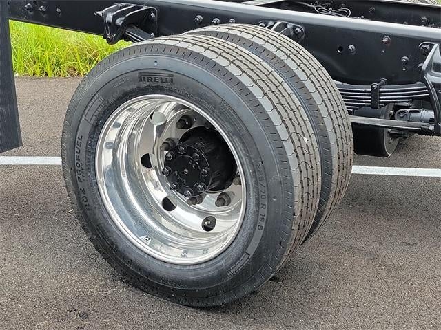 2024 Chevrolet Silverado 6500 HD LT