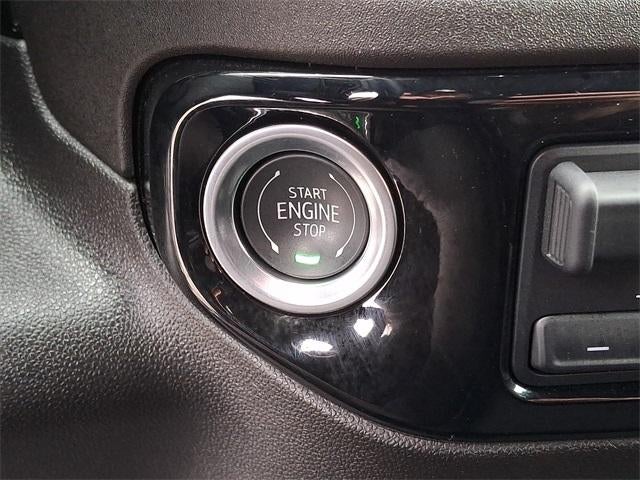 2025 Chevrolet Silverado 1500 Crew Cab Standard Box 4-Wheel Drive LT