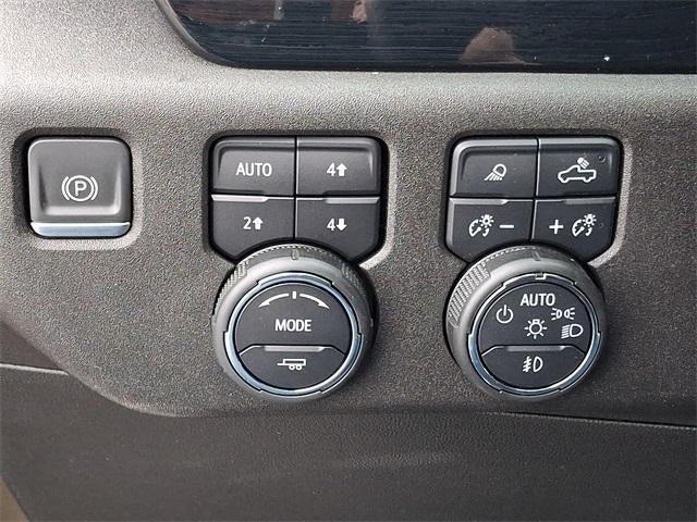 2023 Chevrolet Silverado 1500 Crew Cab Short Box 4-Wheel Drive High Country