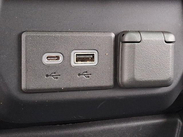 2021 Chevrolet Silverado 1500 Crew Cab Short Box 4-Wheel Drive RST