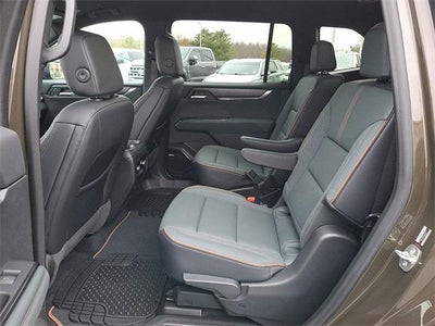 2024 GMC Acadia AWD AT4