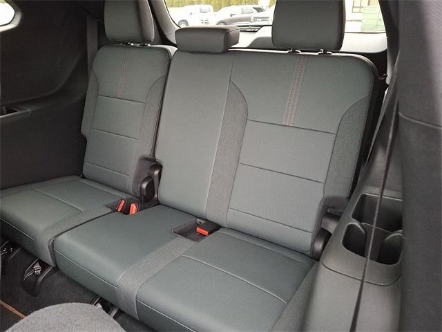 2024 GMC Acadia AWD AT4