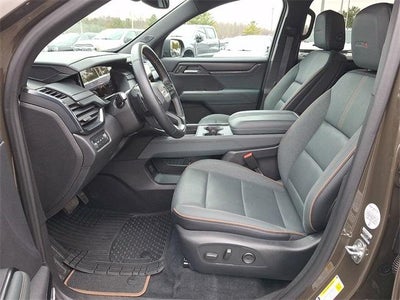 2024 GMC Acadia AWD AT4