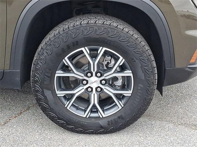 2024 GMC Acadia AWD AT4