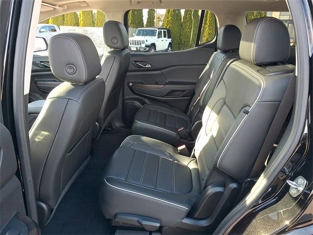 2023 GMC Acadia AWD Denali