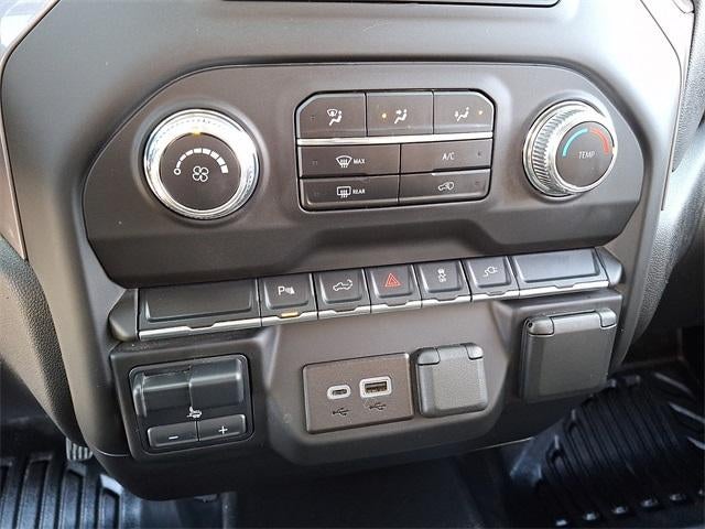 2023 GMC Sierra 2500 HD Crew Cab Standard Box 4-Wheel Drive Pro