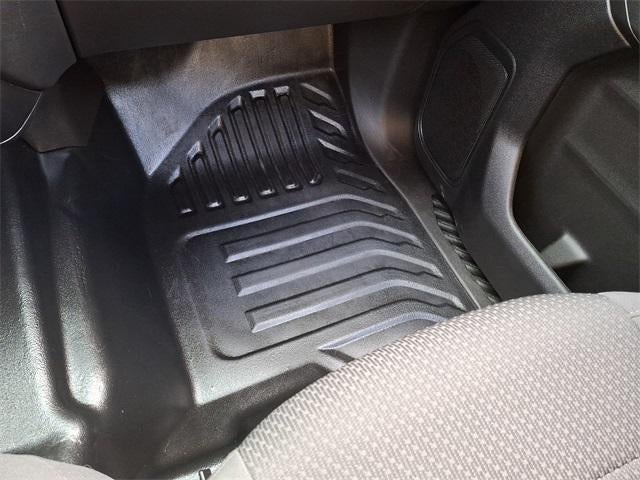 2023 GMC Sierra 2500 HD Crew Cab Standard Box 4-Wheel Drive Pro