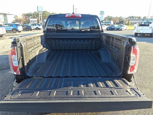 2022 GMC Canyon Crew Cab Short Box 4-Wheel Drive Denali