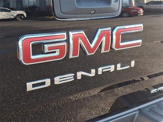 2022 GMC Canyon Crew Cab Short Box 4-Wheel Drive Denali