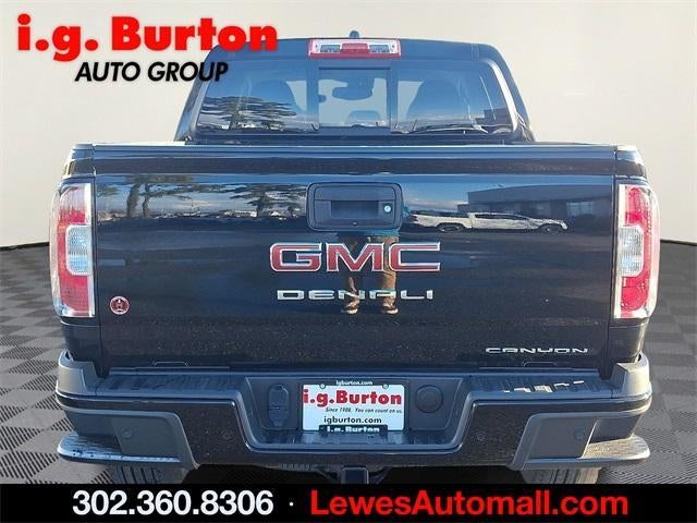 2022 GMC Canyon Crew Cab Short Box 4-Wheel Drive Denali