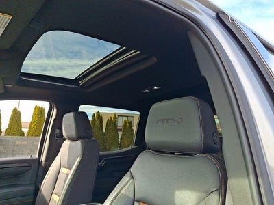 2023 GMC Sierra 1500 Crew Cab Short Box 4-Wheel Drive AT4