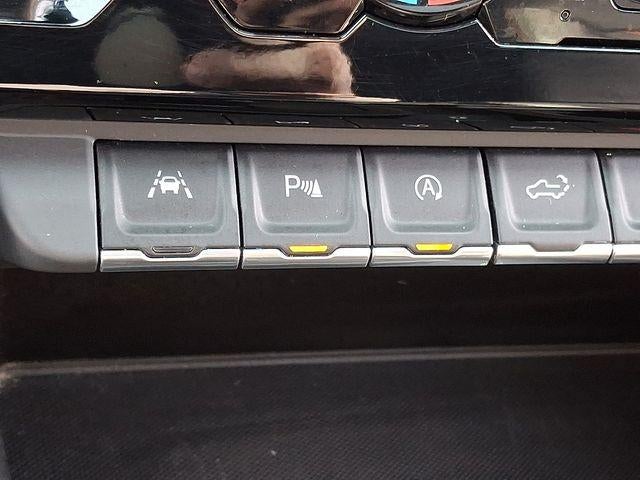 2023 GMC Sierra 1500 Crew Cab Short Box 4-Wheel Drive AT4