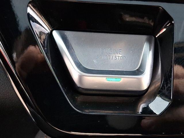 2023 GMC Sierra 1500 Crew Cab Short Box 4-Wheel Drive AT4