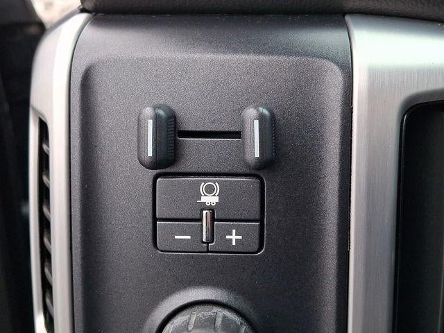 2014 GMC Sierra 1500 Double Cab Standard Box 4-Wheel Drive SLE