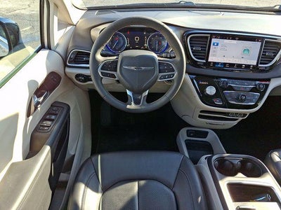 2024 Chrysler Pacifica Touring L FWD