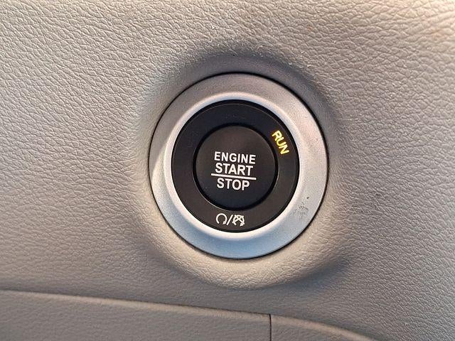 2024 Chrysler Pacifica Touring L FWD