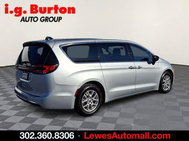 2024 Chrysler Pacifica Touring L FWD