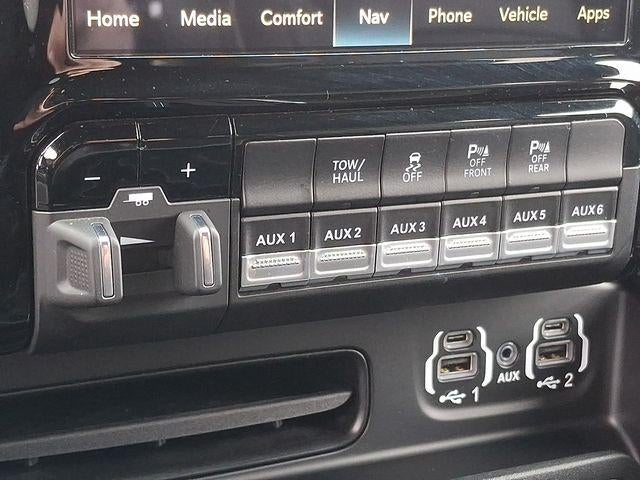 2023 RAM 2500 Laramie 4x4 Crew Cab 6'4" Box