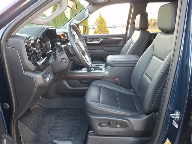 2023 GMC Sierra 1500 Crew Cab Short Box 4-Wheel Drive SLT