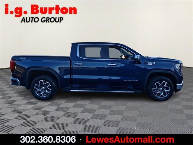 2023 GMC Sierra 1500 Crew Cab Short Box 4-Wheel Drive SLT