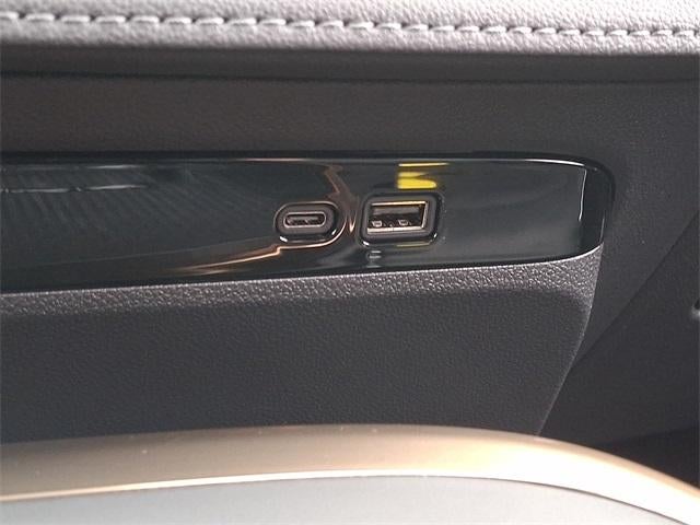 2026 Buick Enclave 4dr Avenir