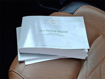 2023 Nissan Pathfinder Platinum 4WD