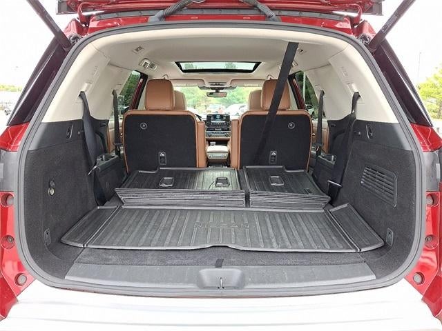 2023 Nissan Pathfinder Platinum 4WD