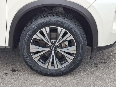 2023 Nissan Rogue AWD SV *Ltd Avail*