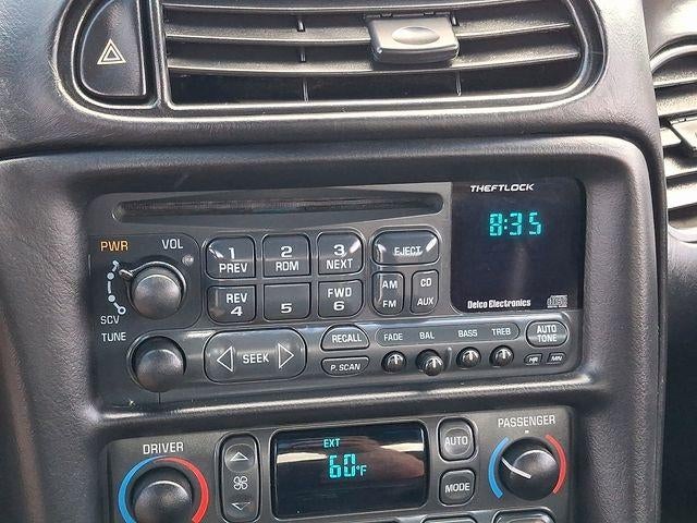 2004 Chevrolet Corvette Base