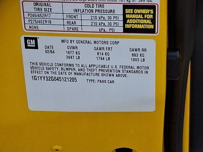 2004 Chevrolet Corvette Base
