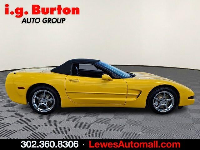 2004 Chevrolet Corvette Base
