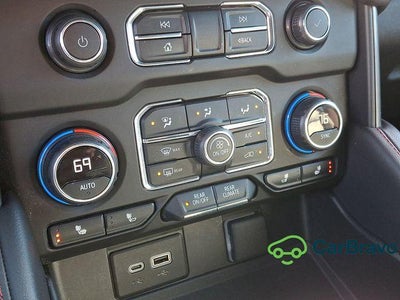 2021 Chevrolet Suburban RST