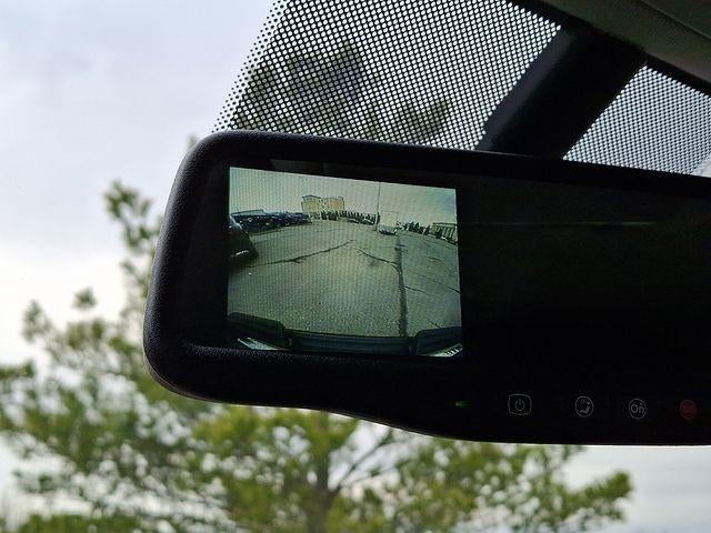 2013 Chevrolet Avalanche LS