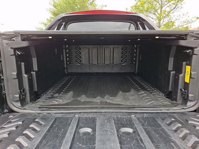 2013 Chevrolet Avalanche LS