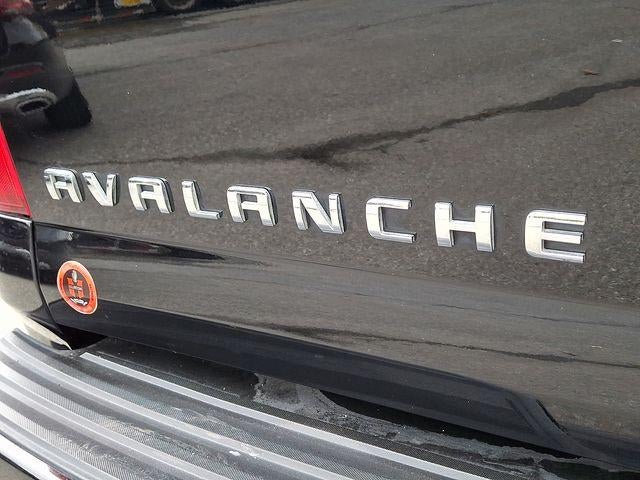 2013 Chevrolet Avalanche LS