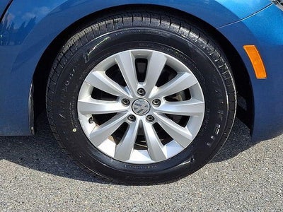 2019 Volkswagen Beetle 2.0T S