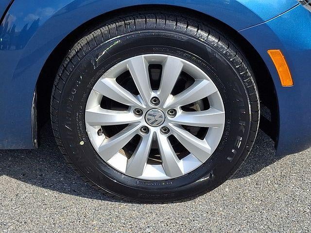 2019 Volkswagen Beetle 2.0T S