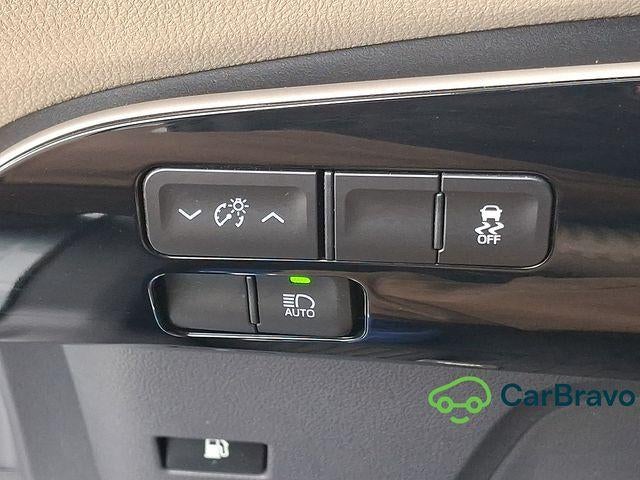 2017 Toyota Prius Two