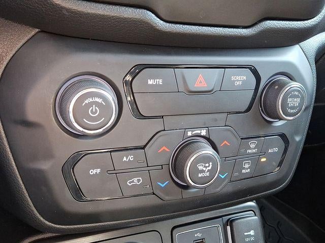 2020 Jeep Renegade Jeepster 4x4